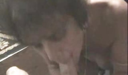 Merah Zara Ryan marah mendapat cokelat film bokep orang gemuk besar kejutan